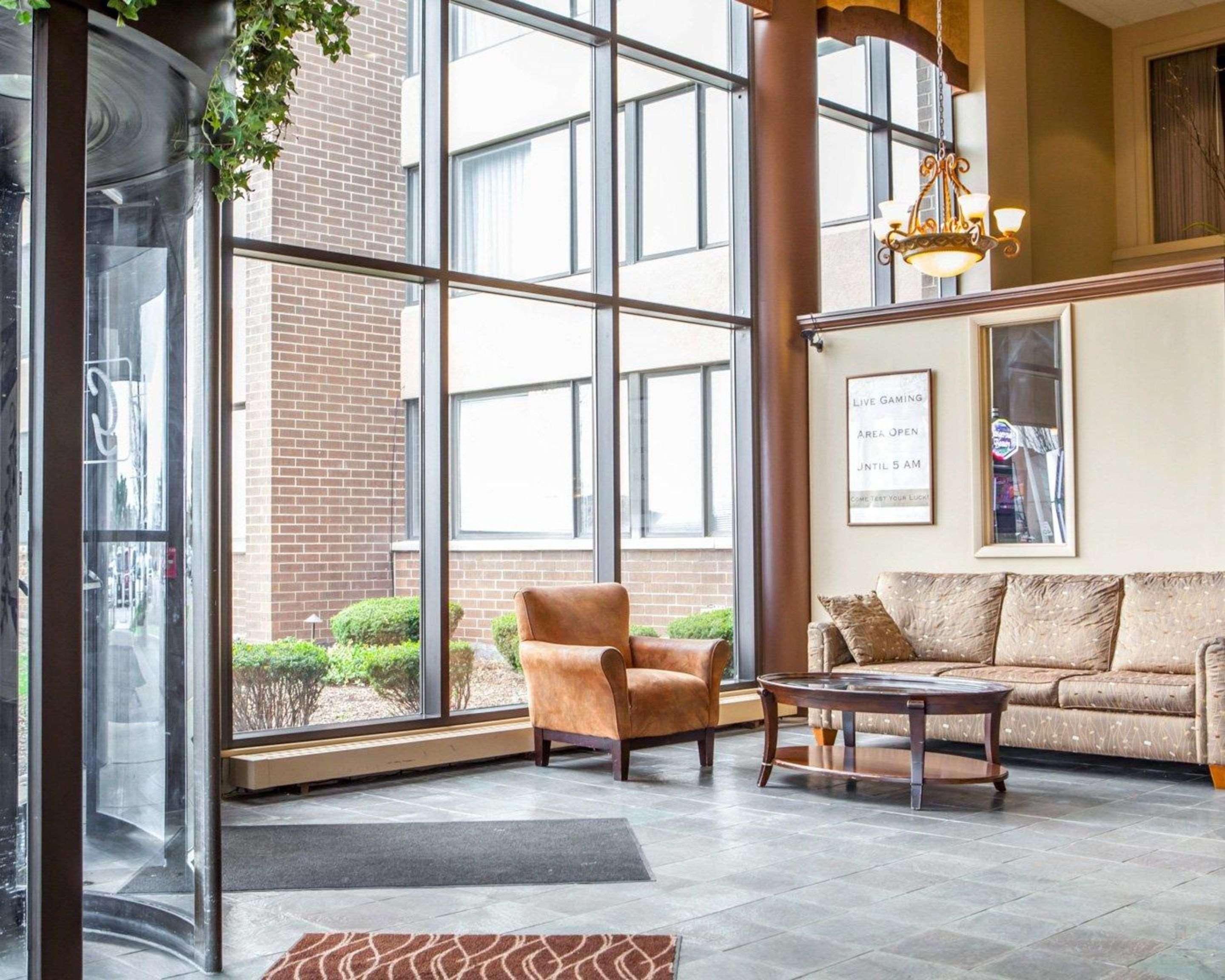 Quality Inn & Suites Orland Park - Chicago Ngoại thất bức ảnh