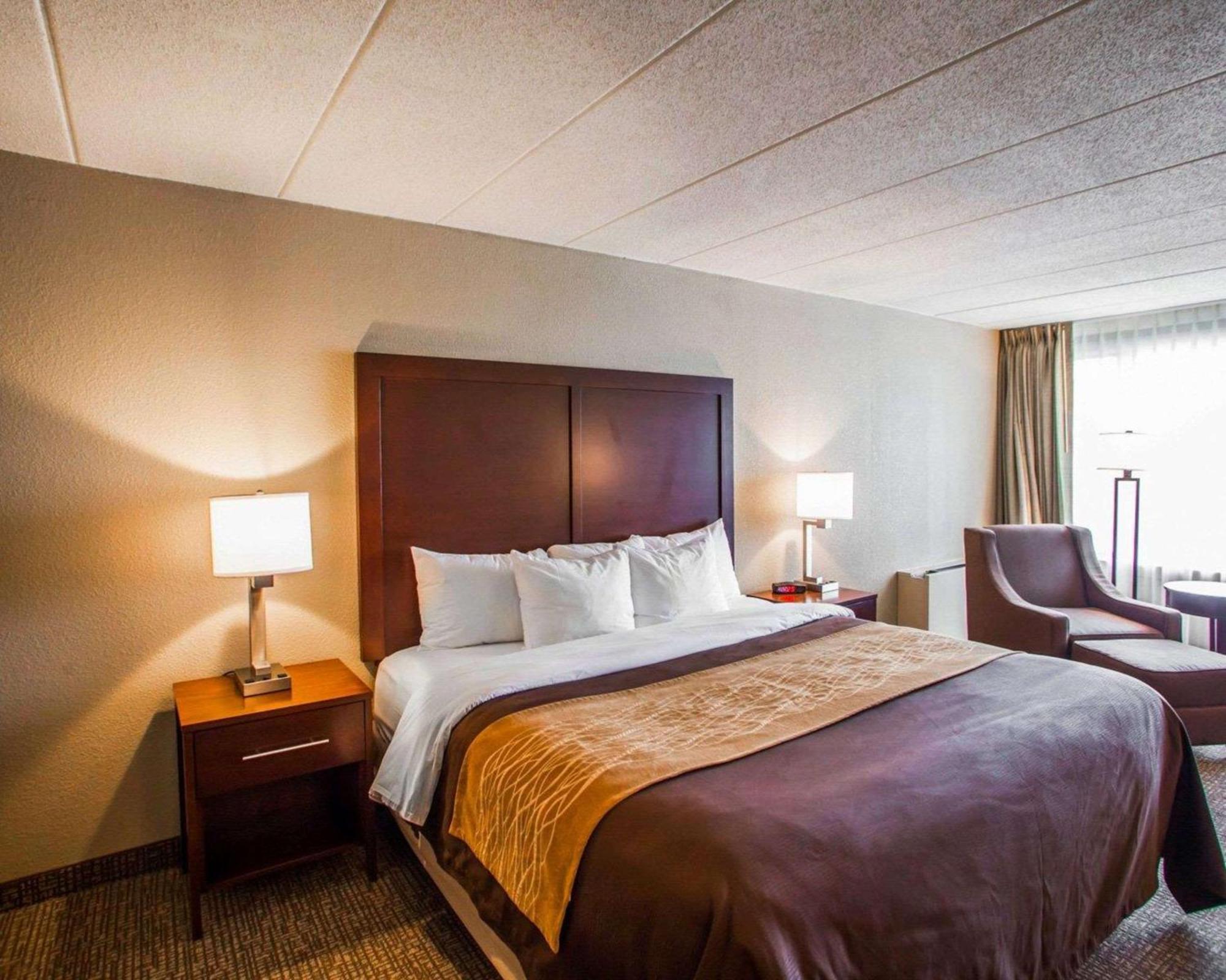 Quality Inn & Suites Orland Park - Chicago Ngoại thất bức ảnh