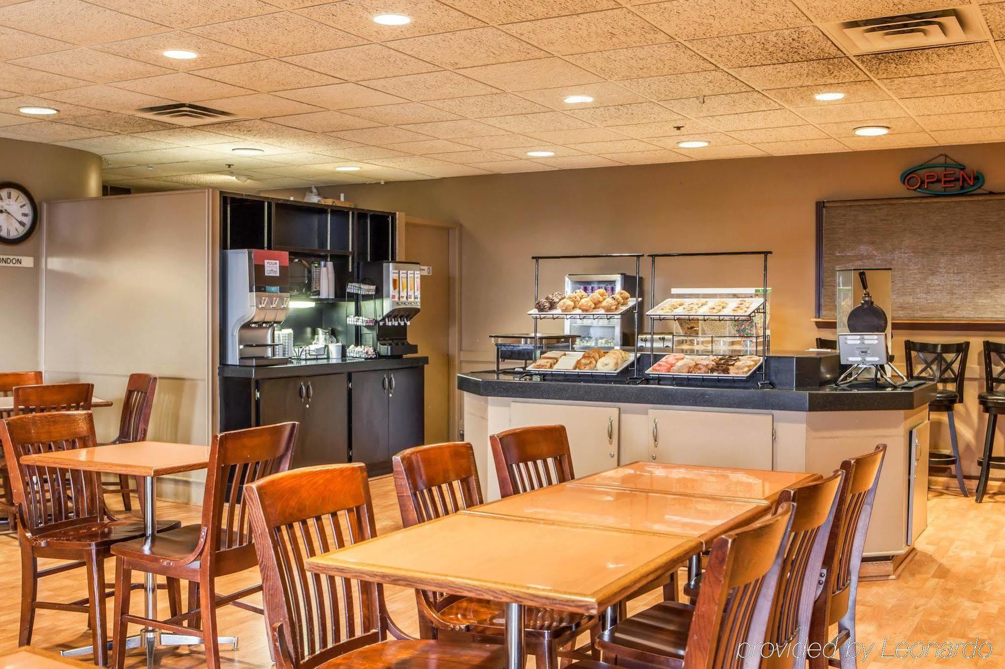 Quality Inn & Suites Orland Park - Chicago Ngoại thất bức ảnh