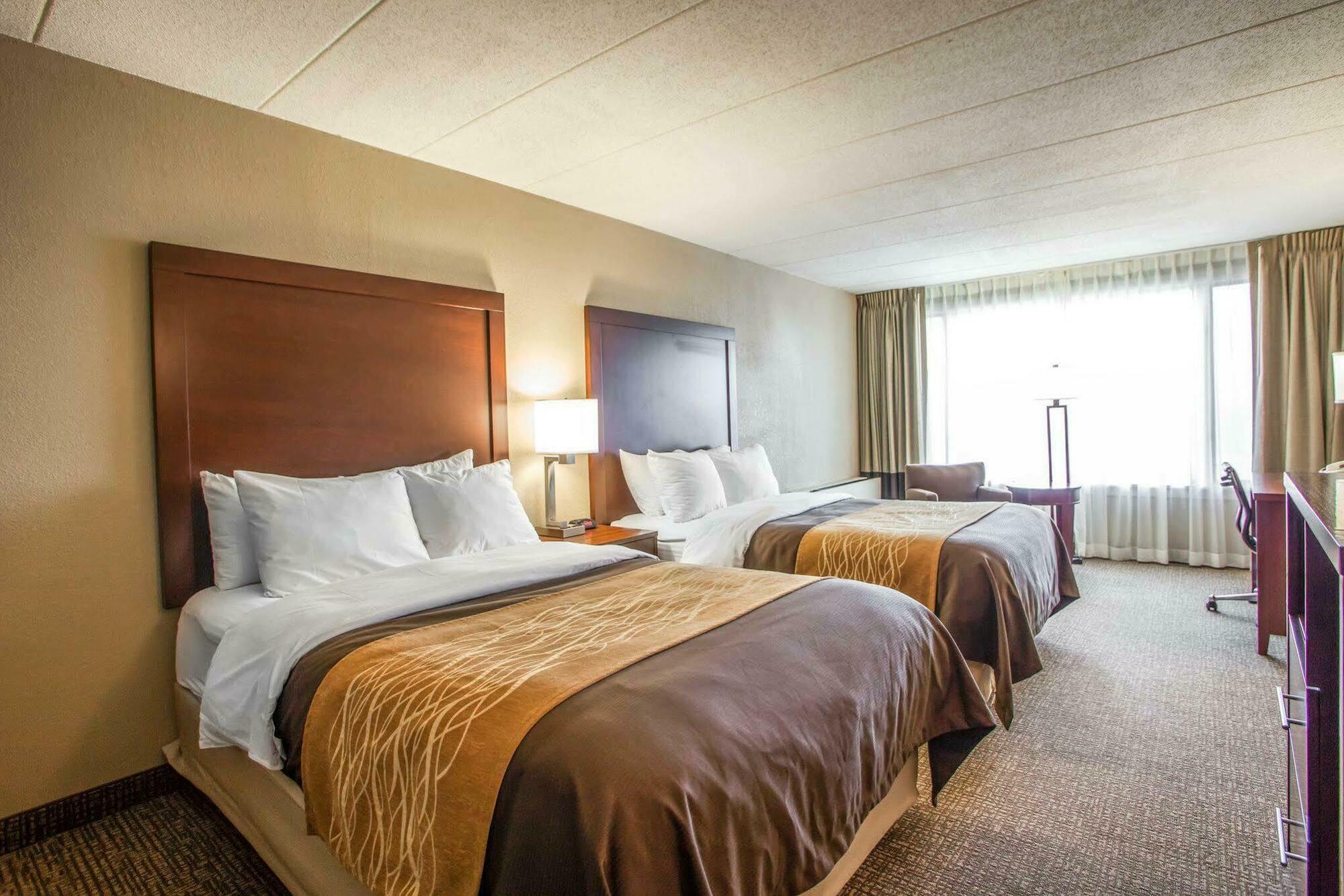 Quality Inn & Suites Orland Park - Chicago Ngoại thất bức ảnh